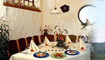 Hotel Restaurant Haus Waldesruh Eppenbrunn Exterior photo